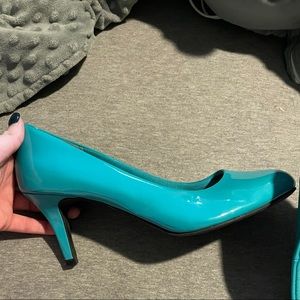 Turquoise 2.5 inch heel